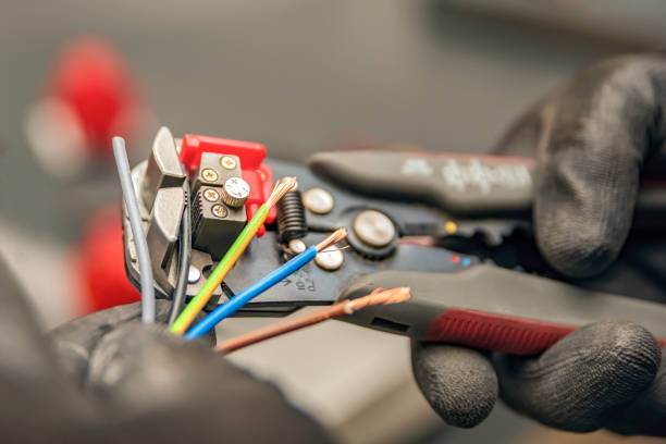 Best Ceiling Fan Installation Electrician  in Saginaw, TX